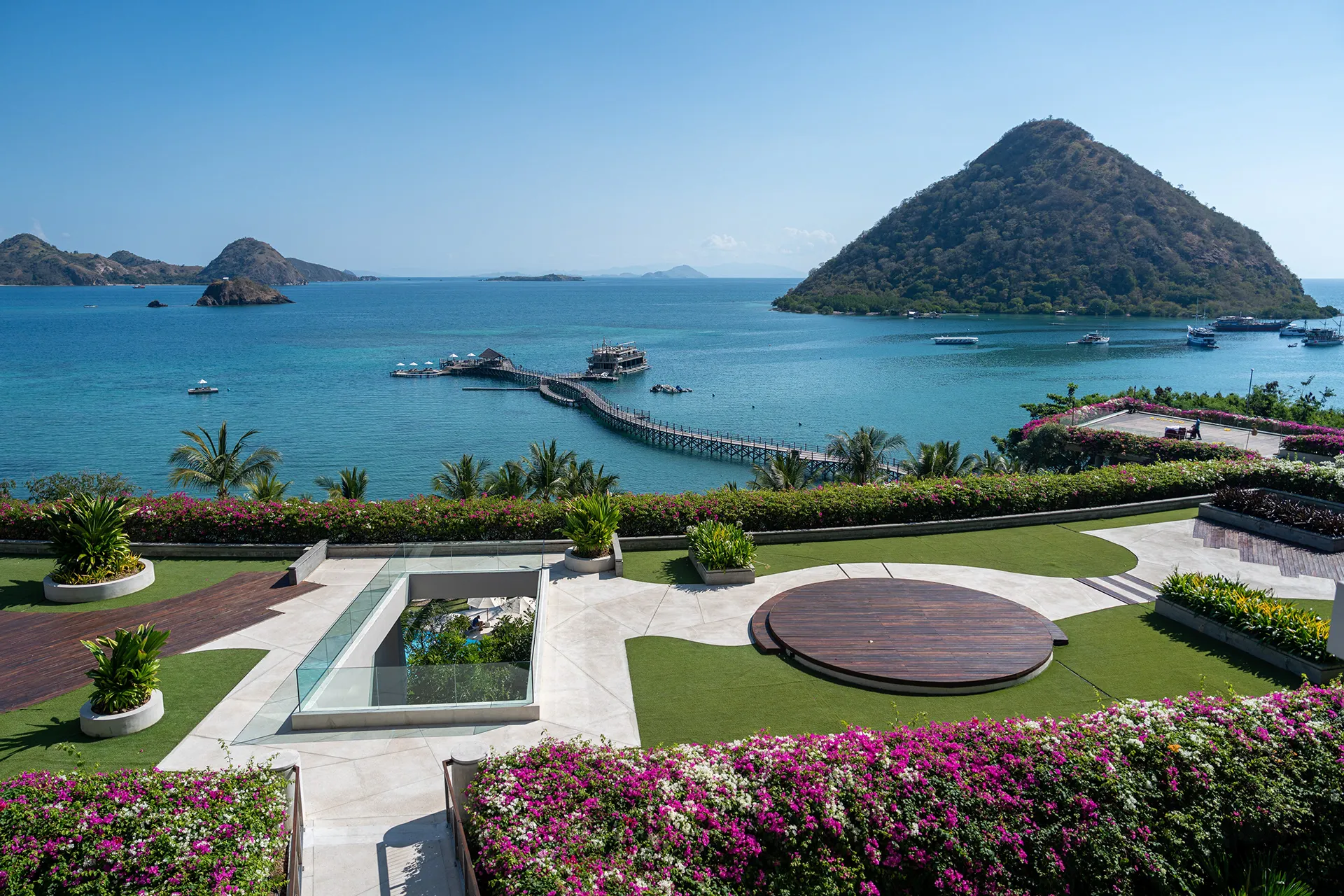 Labuan Bajo & Komodo Island — photo 3 of 27