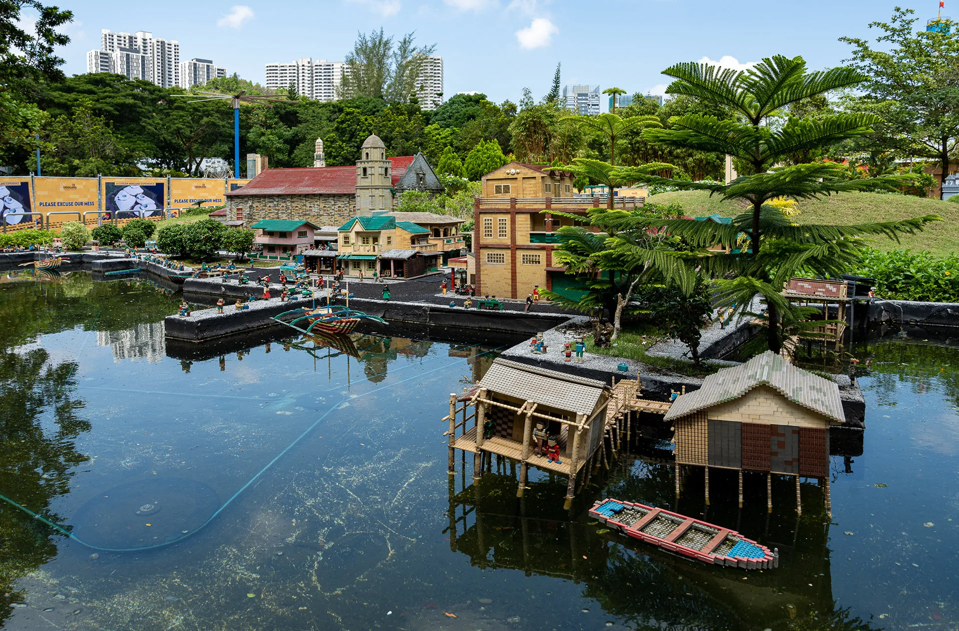 Malaysia — photo 5 of 39