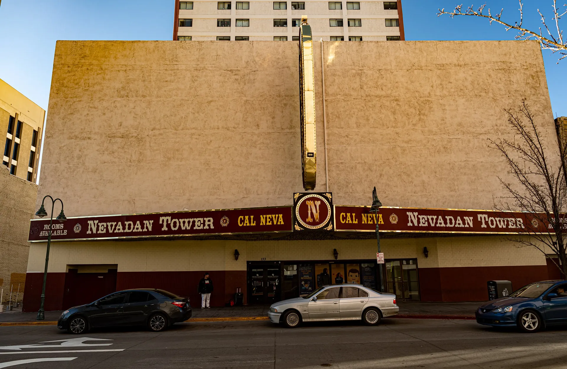 Reno — photo 6 of 20