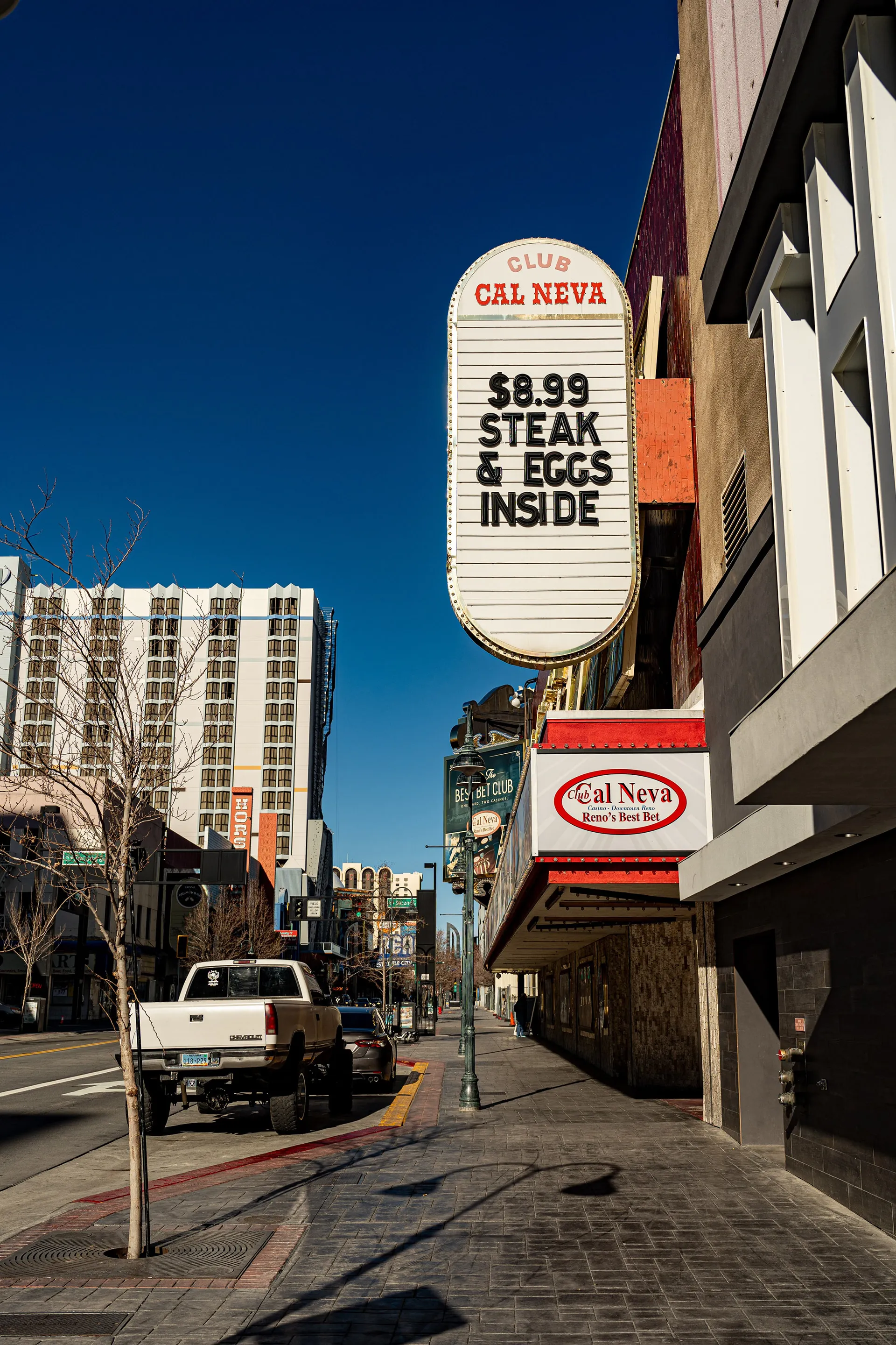Reno — photo 7 of 20