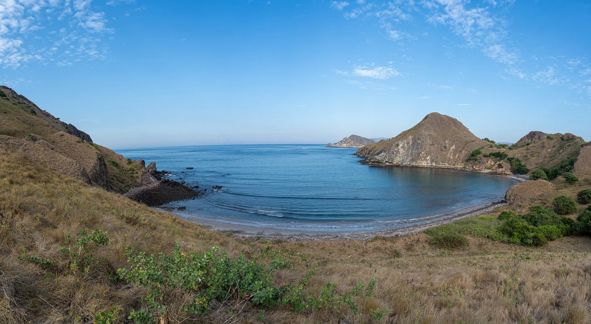 Labuan Bajo & Komodo Island — photo 11 of 27