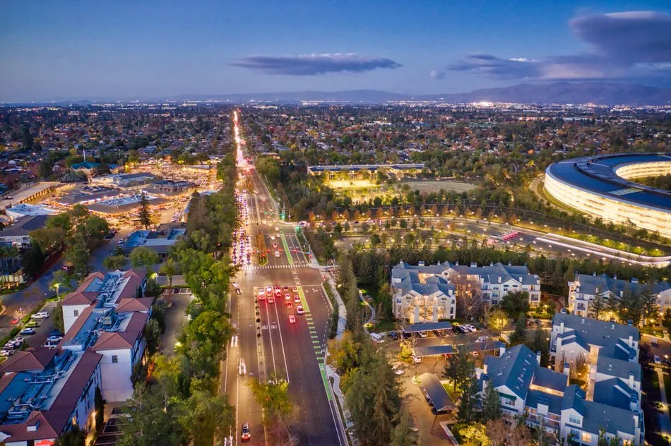 drone-cupertino-apple-park-DJI_0135_3.jpeg