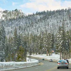 lake-tahoe-winter-8a8ee1fca2d0b8fc9c1c144ac97b7697-thumb.jpg