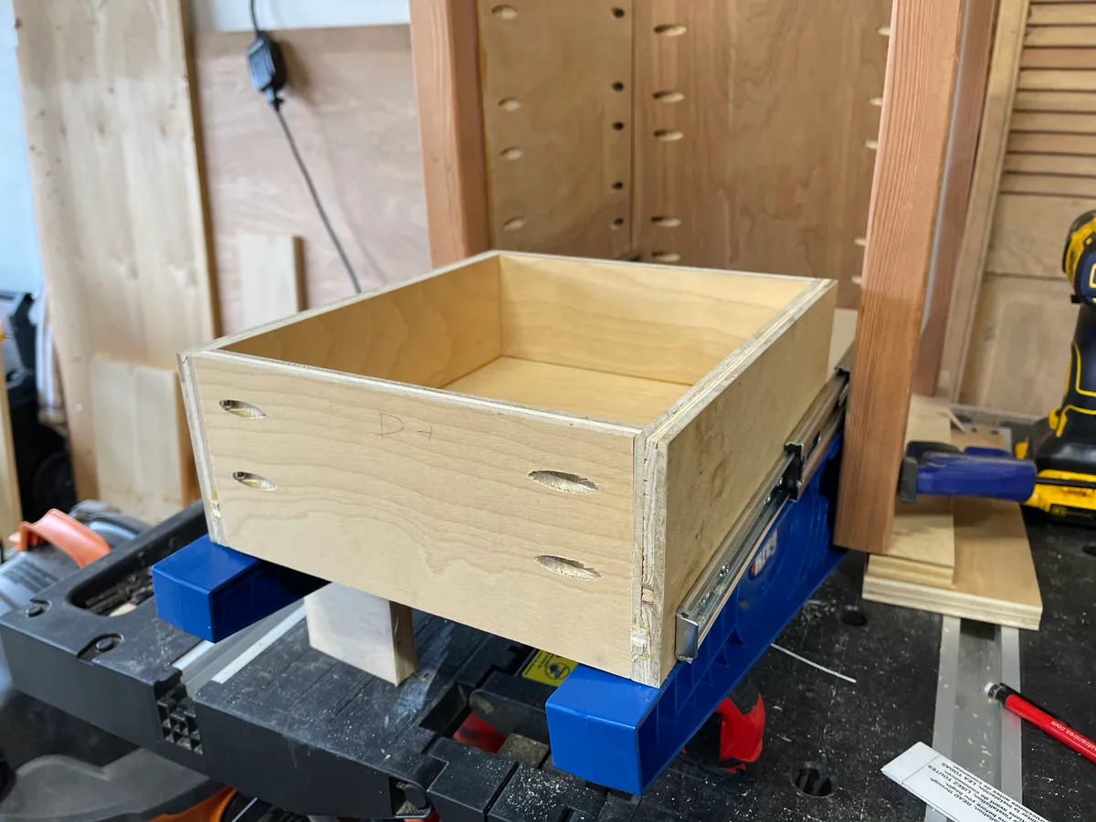 nightstand-woodworking-project-202012nightstand-14.jpeg