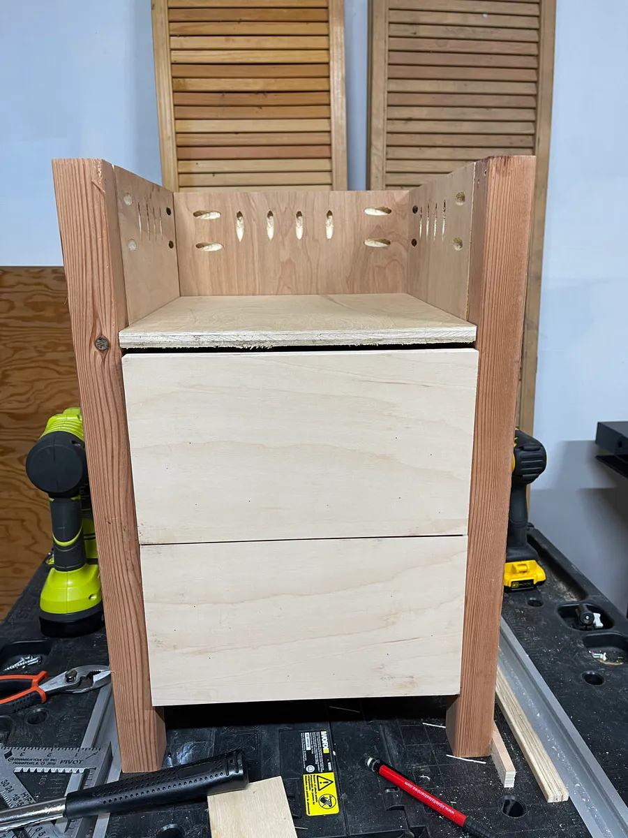 nightstand-woodworking-project-202012nightstand-16.jpeg