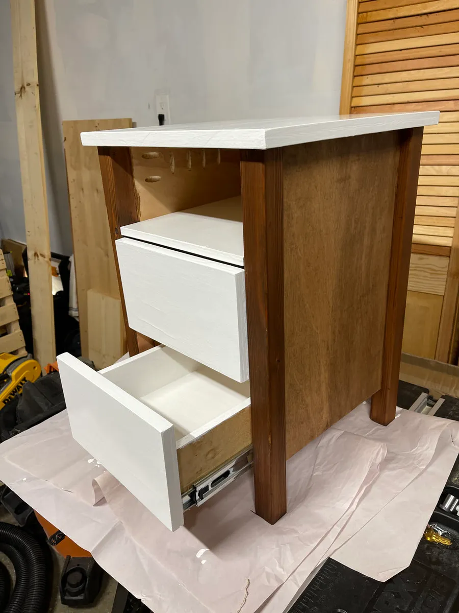 nightstand-woodworking-project-202012nightstand-17.jpeg