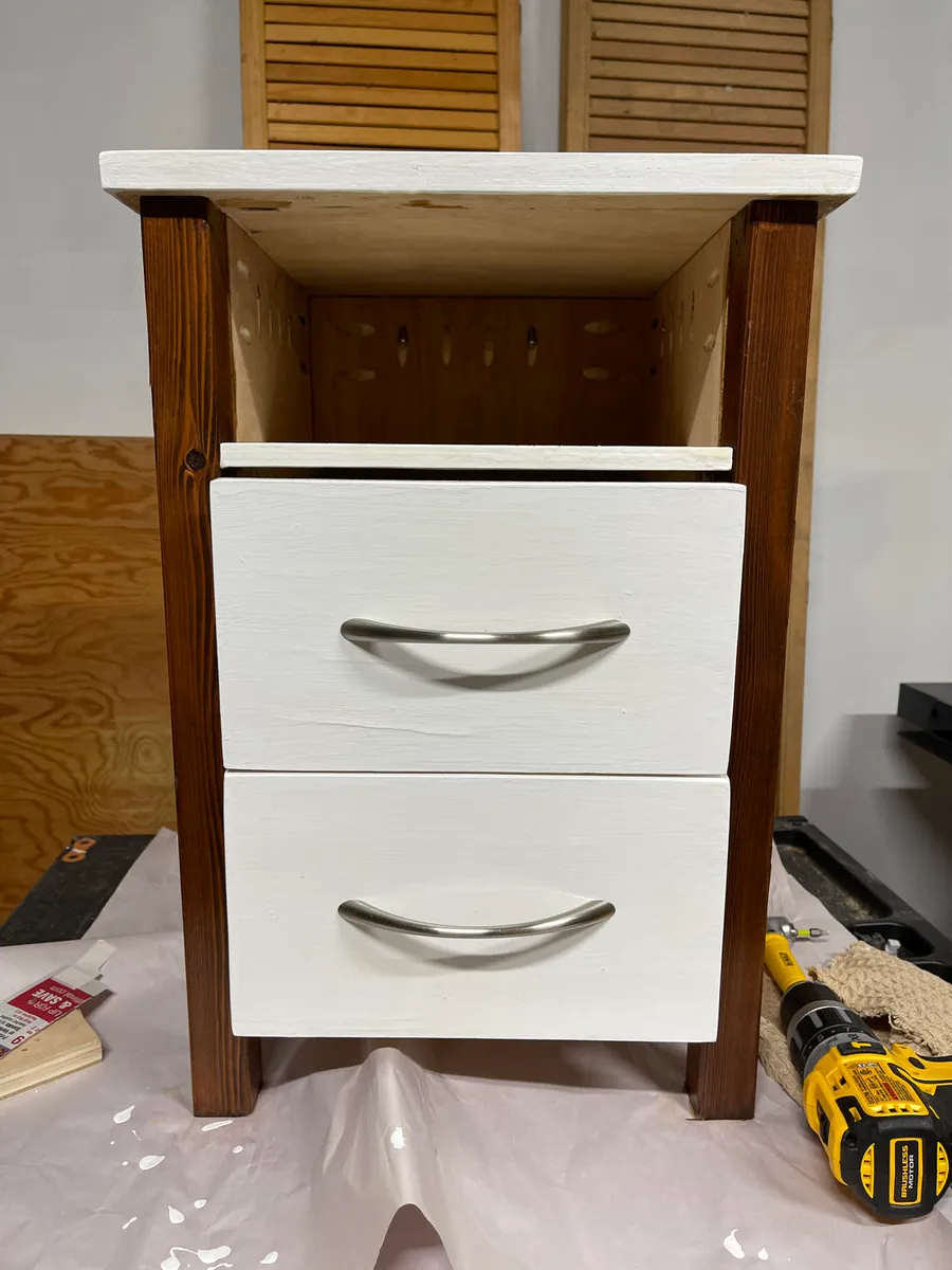 nightstand-woodworking-project-202012nightstand-20.jpeg