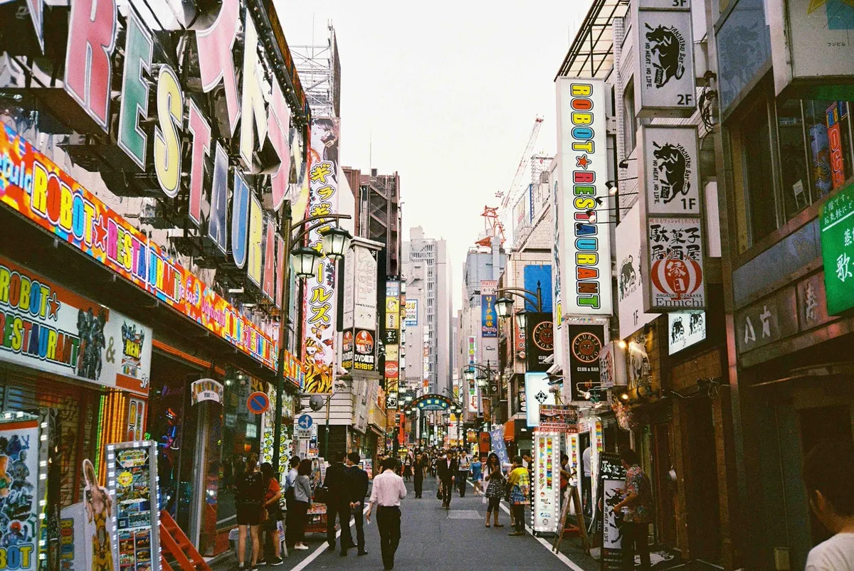 walkable city albert dera 3A4YNbpn9Sc unsplash 1